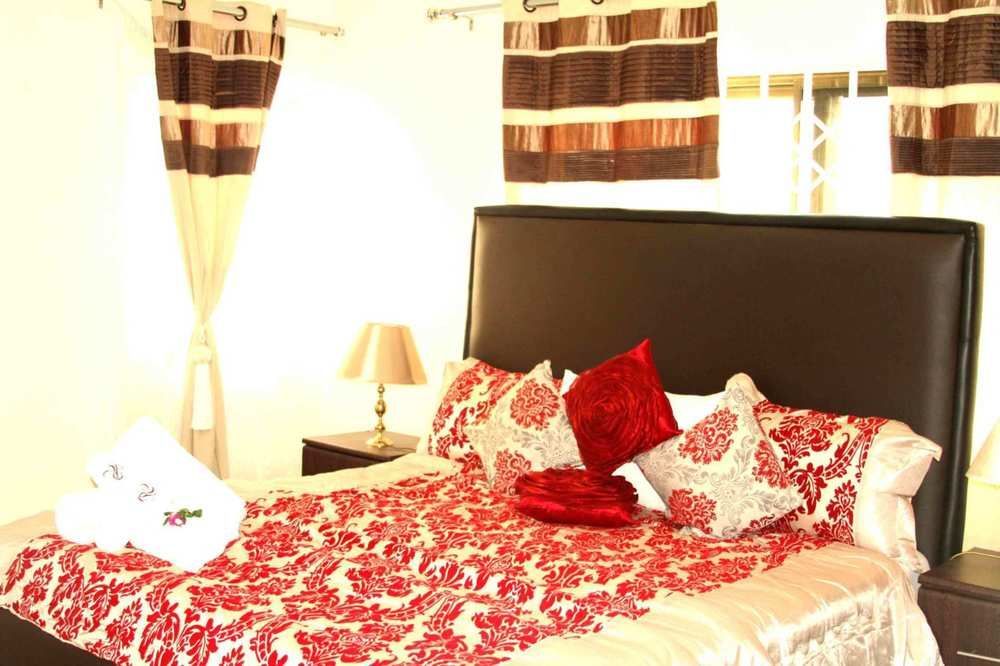 Perriman Hotel Kokrobite Buitenkant foto